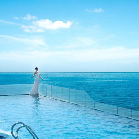 Vias Hotel Vung Tau - Transportation Included Екстериор снимка Infinity pool at the hotel