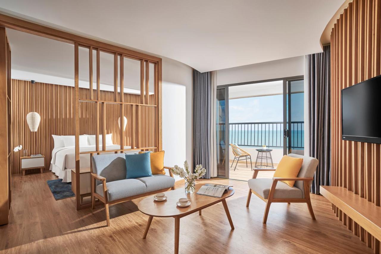 Vias Hotel Vung Tau - Transportation Included Екстериор снимка Deluxe Suite