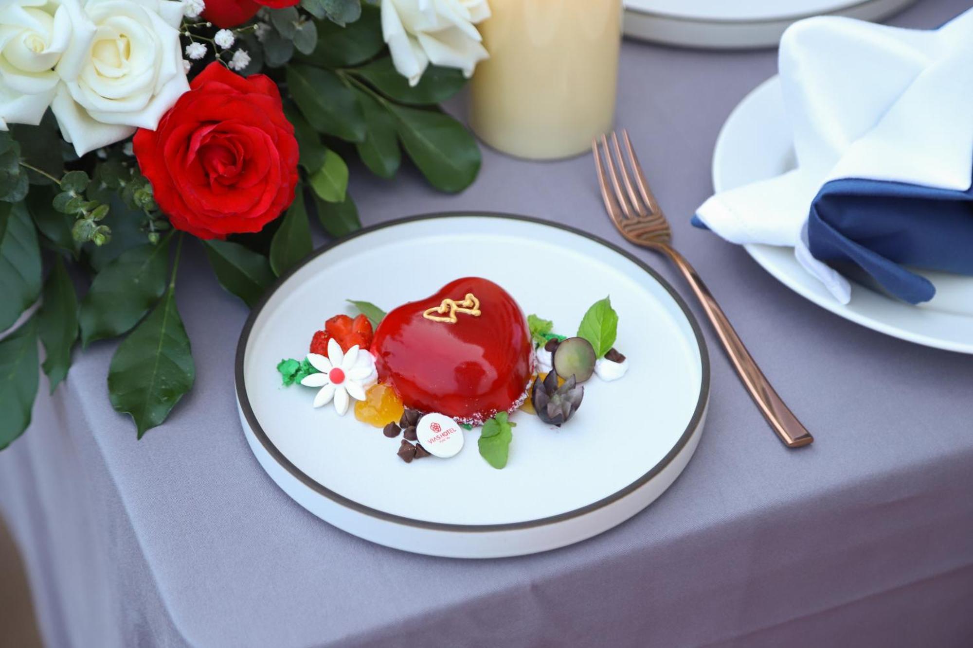 Vias Hotel Vung Tau - Transportation Included Екстериор снимка A heart-shaped Jell-O mold